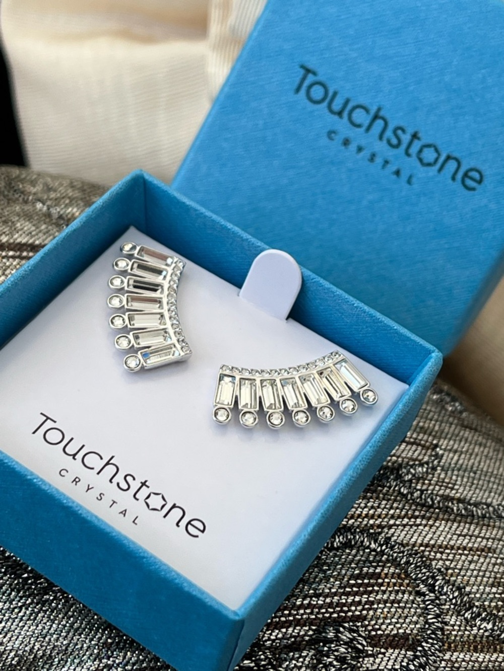 Touchstone Swarovski Crystals  Exotic Fan Earrings BNIB $79 Retail Value